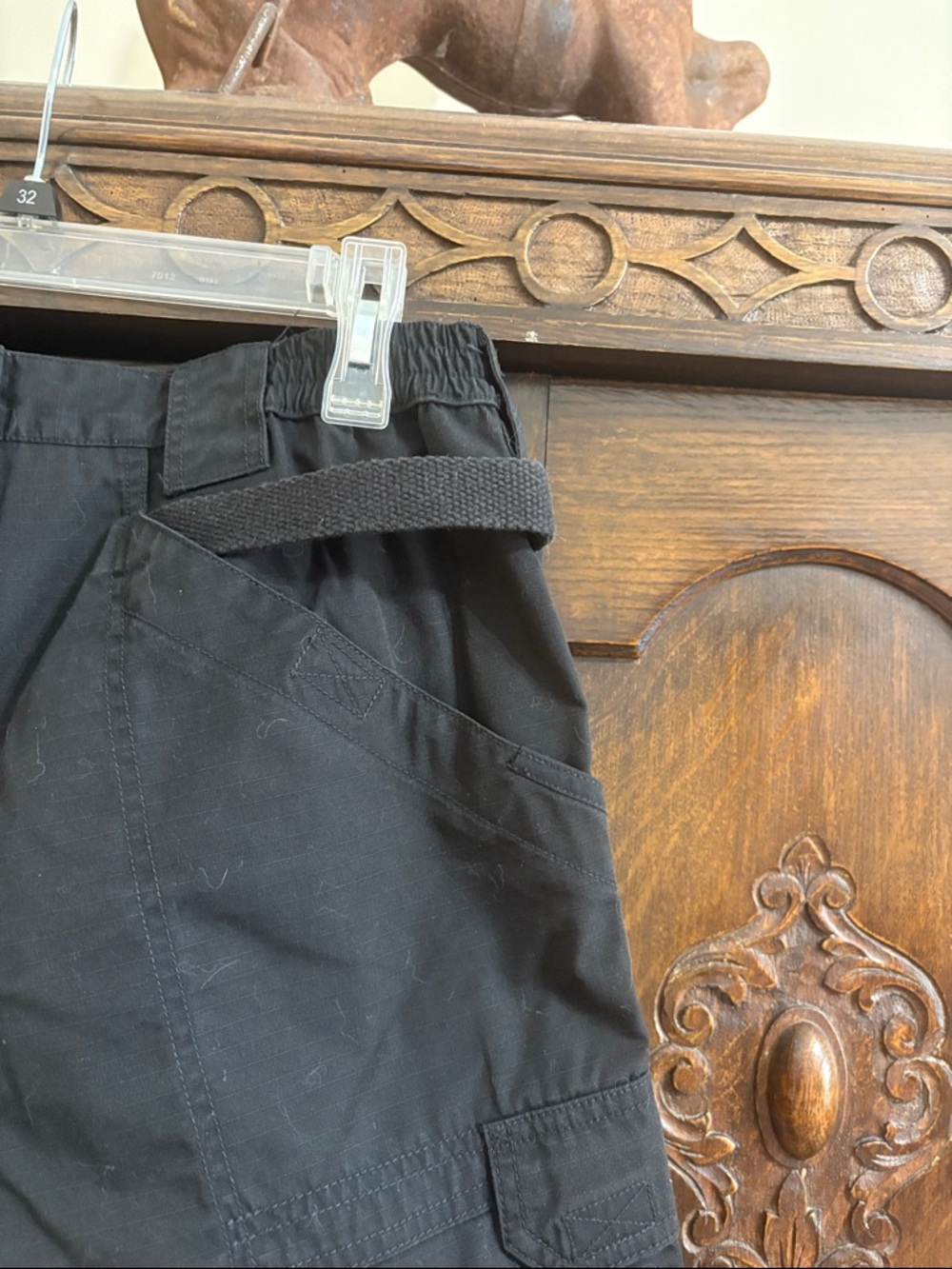 Womens Black Cargo Shorts - Classic Utility Style - Picture 11 of 11